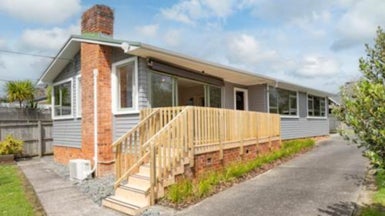 240 Henderson Valley Road, Henderson, Auckland - Carousel 1