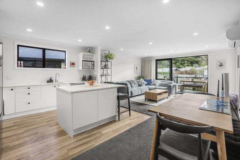 2/5 Westminster Road, Wainuiomata, Lower Hutt - Carousel 2