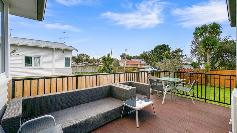 1/34 Miro Street, New Lynn, Auckland - Carousel 1