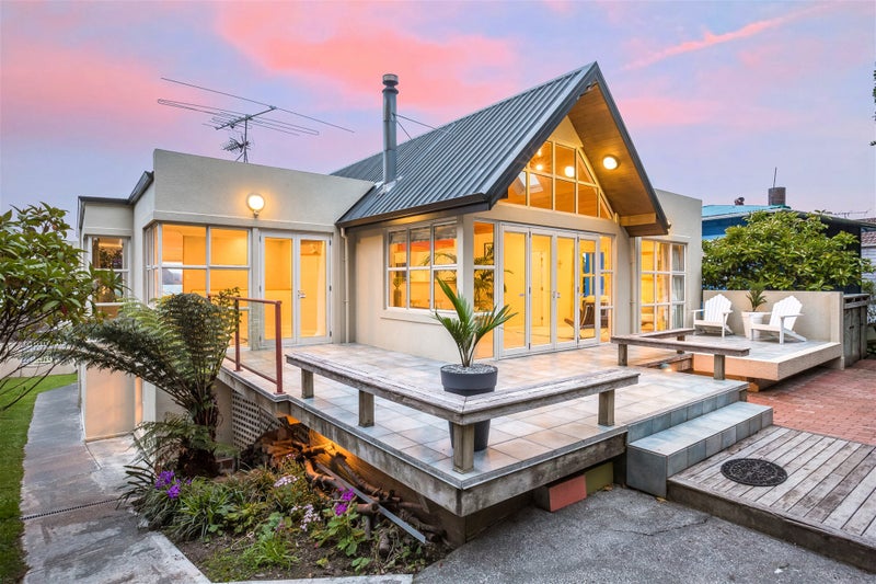 13 Moana Road, Plimmerton, Porirua - Carousel 2