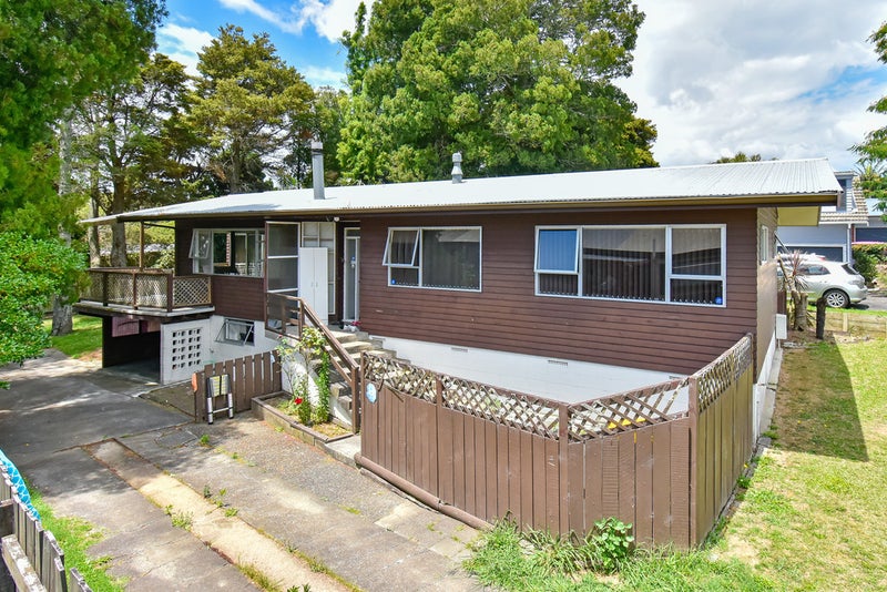 72 Lawrence Crescent, Hillpark, Auckland - Carousel 1