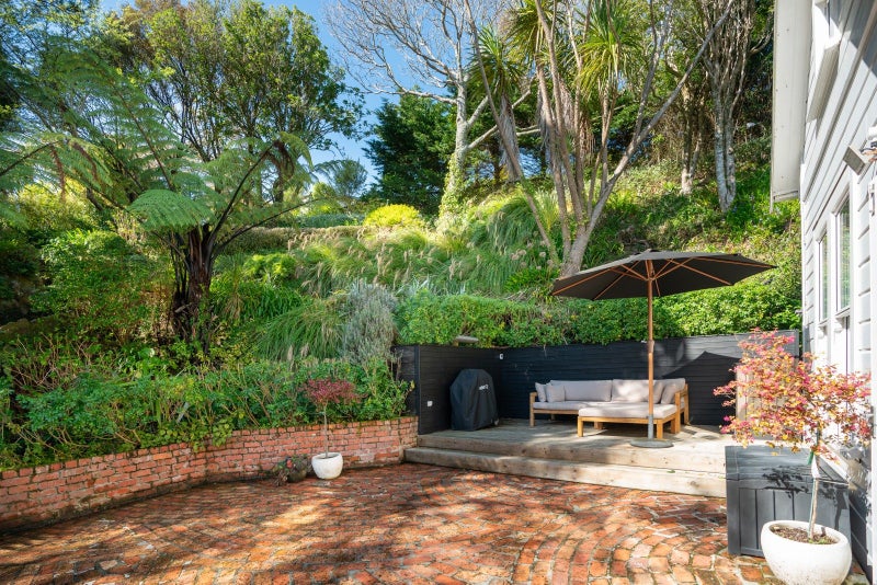 11 Ardross Avenue, Khandallah, Wellington - Carousel 2