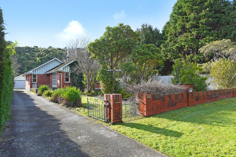 89 Plateau Road, Te Marua, Upper Hutt - Carousel 1