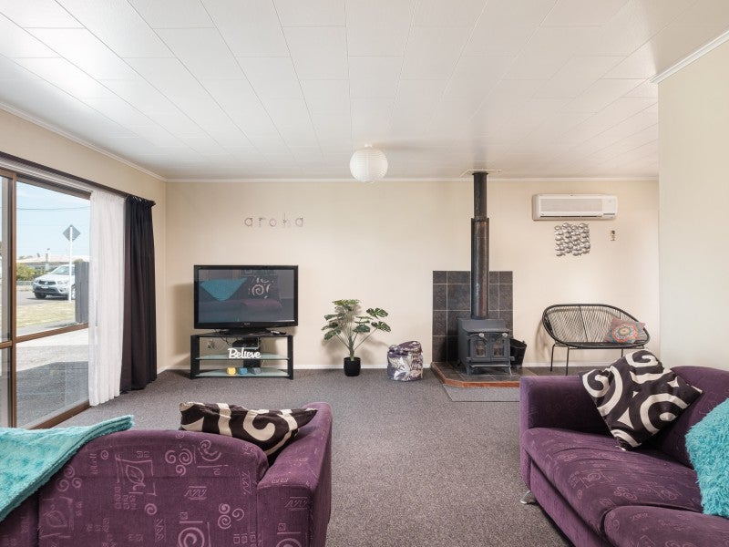 8 Huxley Road, Outer Kaiti, Gisborne - Carousel 2