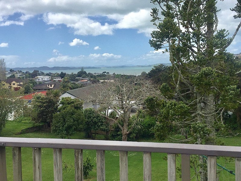 14 Maraetai School Road, Maraetai, Auckland - Carousel 15