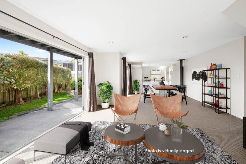 14E Maple Crescent, Whalers Gate, New Plymouth - Carousel 2