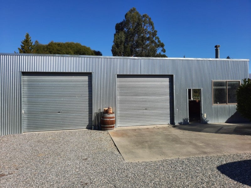596 Dunstan Road, Alexandra, Alexandra - Carousel 2