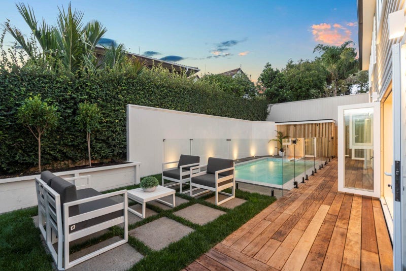 2/29 Harley Road, Takapuna, Auckland - Carousel 2