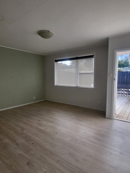 2/32 Udys Road, Pakuranga, Auckland - Carousel 2