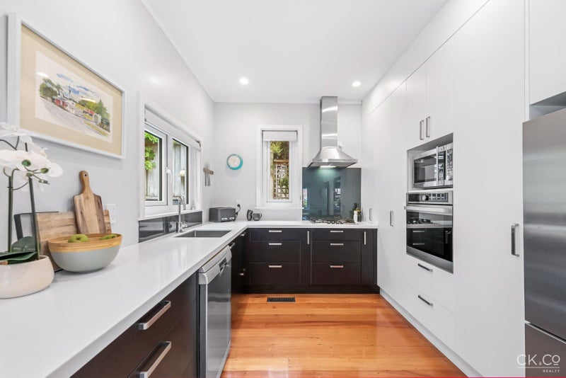 67 Norton Park Avenue, Fairfield, Lower Hutt - Carousel 2