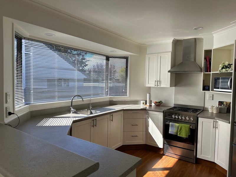76 Barry Avenue, Cromwell, Cromwell - Carousel 1