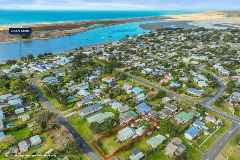 10 Wharfdale Crescent, Mangawhai Heads, Mangawhai - Carousel 2