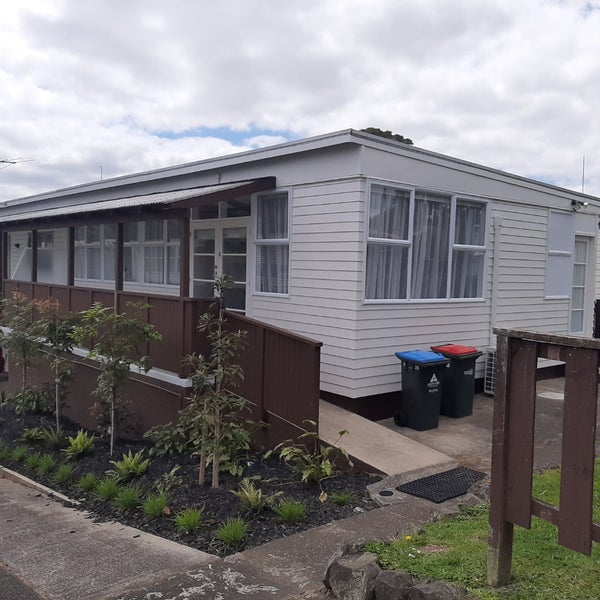 8/29 Wingate Street, Avondale, Auckland - Carousel 1