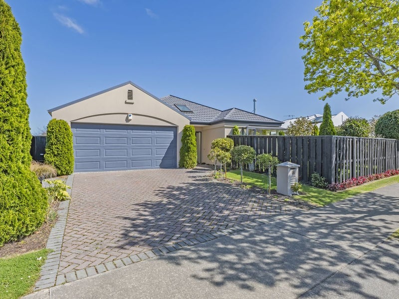 35 Beechwood Drive, Northwood, Christchurch - Carousel 42