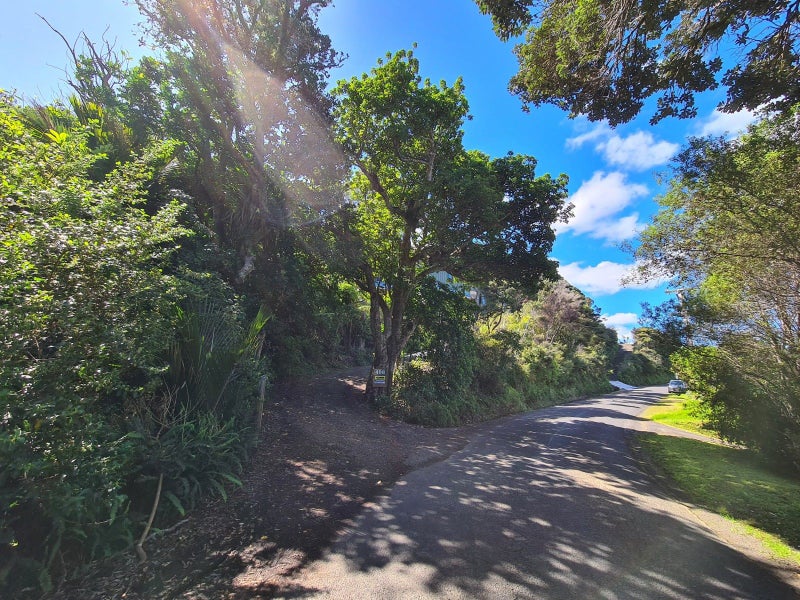 498 Wyuna Bay Road, Wyuna Bay, Coromandel - Carousel 16