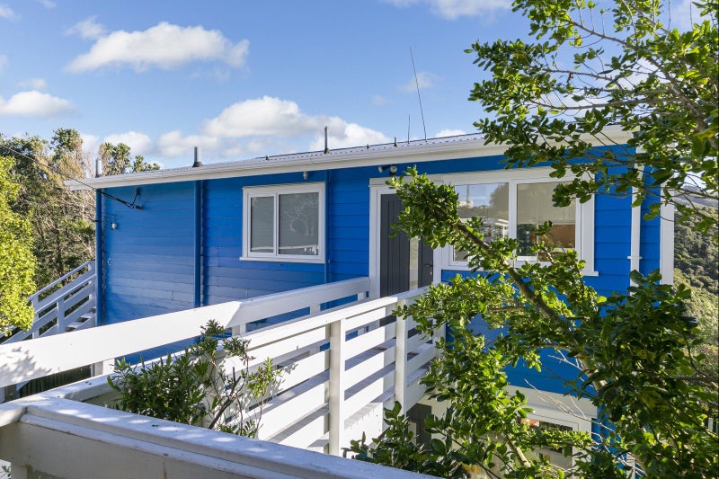 2/9A Columbia Way, Kingston, Wellington - Carousel 1