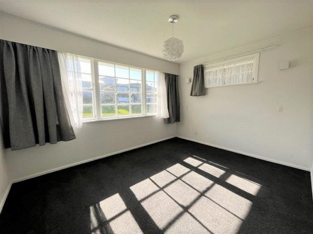 99 Tirohanga Road, Tirohanga, Lower Hutt - Carousel 2