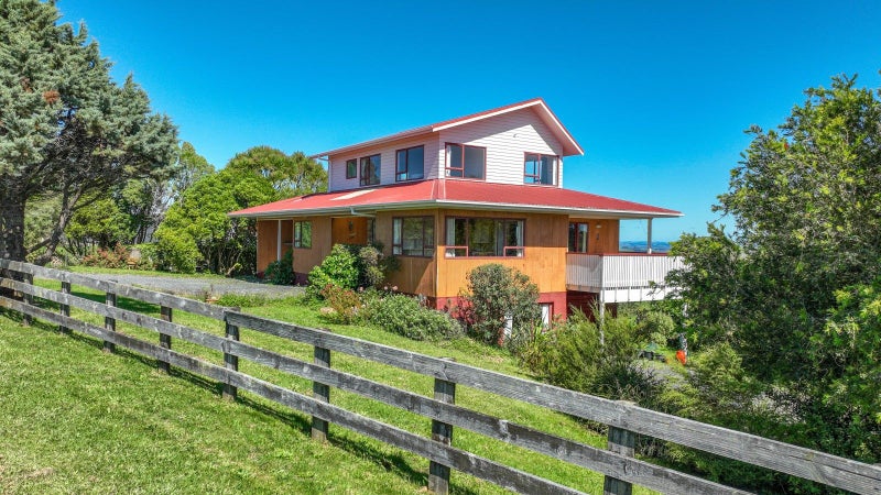 77 Esk Road, Pokeno - Carousel 1