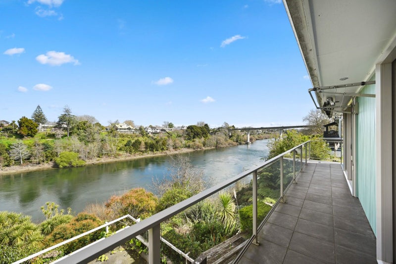 3/355 River Road, Claudelands, Hamilton - Carousel 1