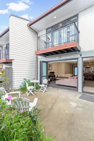 57/3 Burton Street, Grafton, Auckland - Carousel 1
