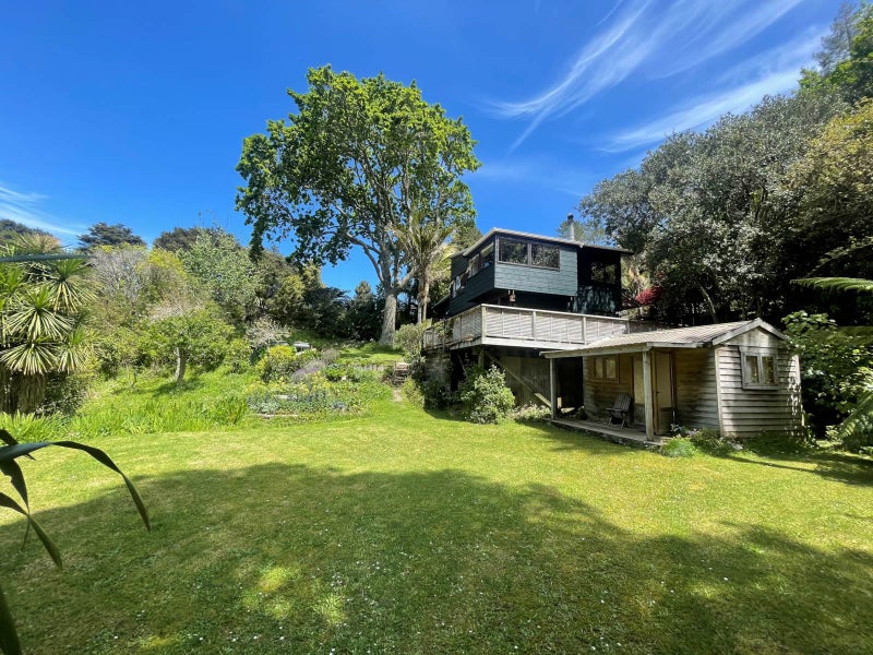 23 Warner Park Avenue, Laingholm, Auckland - Carousel 1