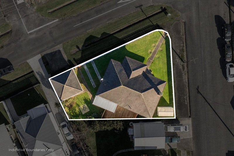 201 Williamson Street, Thames, Thames - Carousel 25