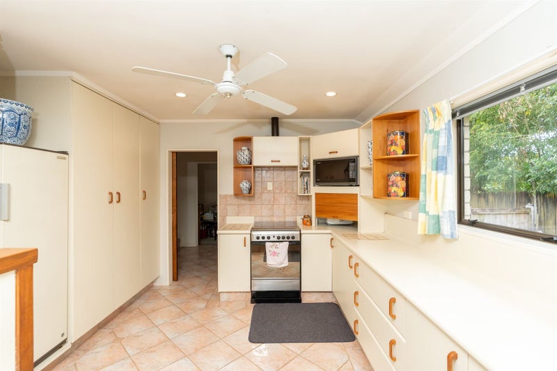 37A Herbert Road, Queenwood, Hamilton - Carousel 2