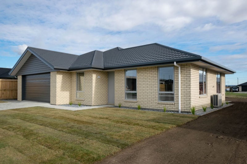 8 Caproni Road, Burleigh, Blenheim - Carousel 2