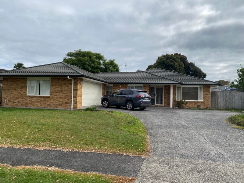 11 Moss Crescent, Takanini, Auckland - Carousel 1