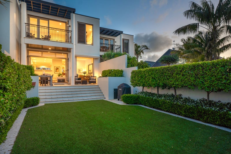 2/0 Killarney Street, Takapuna, Auckland - Carousel 1