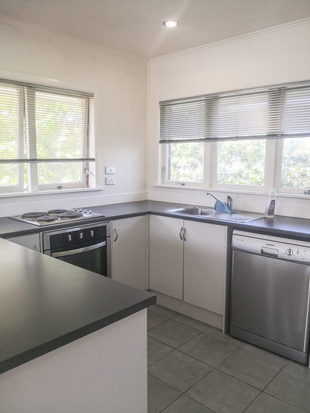 5/10 Nile Road, Milford, Auckland - Carousel 5