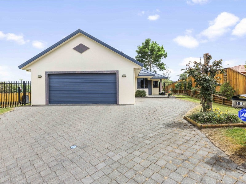 15 Hollinger Place, Nawton, Hamilton - Carousel 2