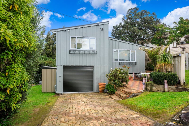 2/17 Waratah Street, Birkenhead, Auckland - Carousel 1