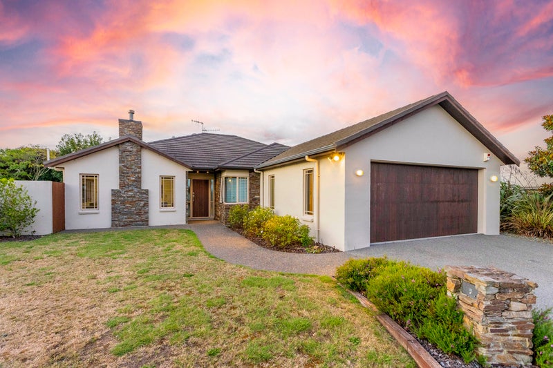 53 Regent Drive, Paraparaumu Beach, Paraparaumu - Carousel 1