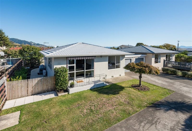 2/30 TITOKI ST, Stoke, NELSON - Carousel 1