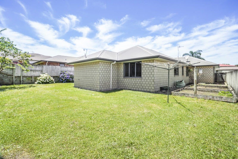 23 Heathfield Avenue, Huntington, Hamilton - Carousel 20