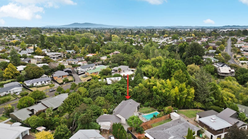 88 Glen Lynne Avenue, Queenwood, Hamilton - Carousel 17