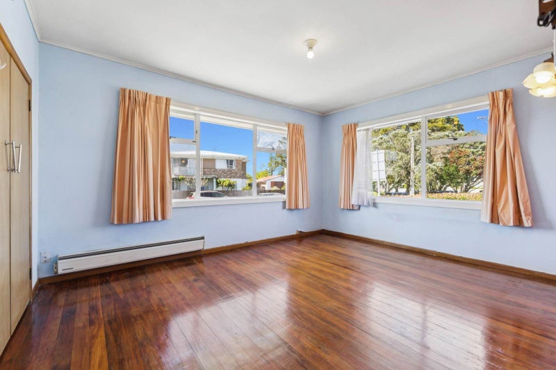 47 MacLeans Road, Bucklands Beach, Auckland - Carousel 2