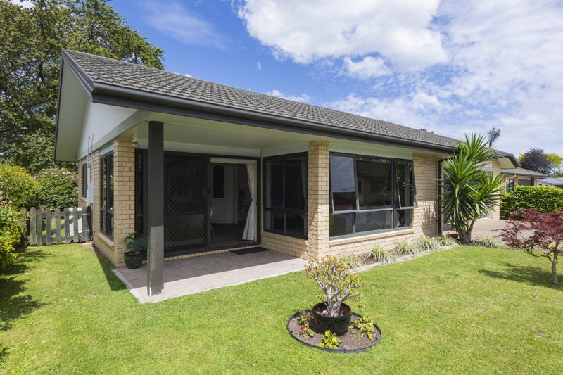 9 Coulston Place, Riverdale, Gisborne - Carousel 1