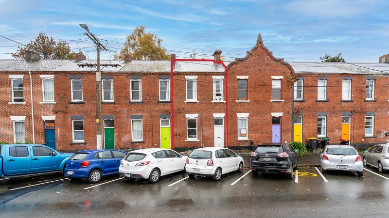 72 Dundas Street, North Dunedin, Dunedin - Carousel 1