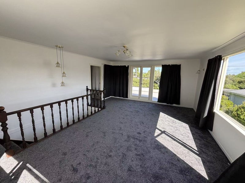 2 Glentui Road, Mount Albert, Auckland - Carousel 20