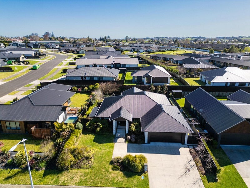 29 Oak Ridge Drive, Te Awamutu, Te Awamutu - Carousel 2