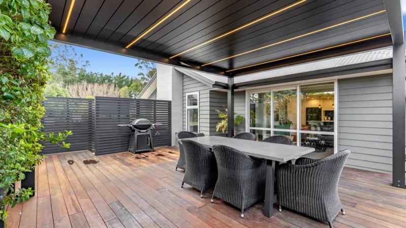 139B James Line, Kelvin Grove, Palmerston North - Carousel 1