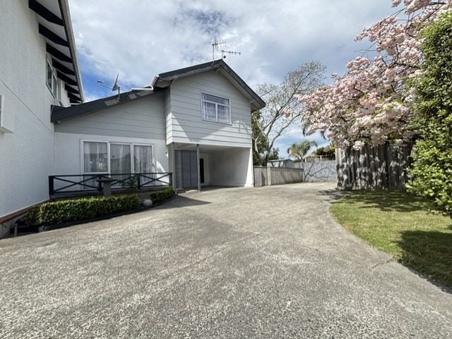 4/51A Avenue Road, Greenmeadows, Napier - Carousel 1