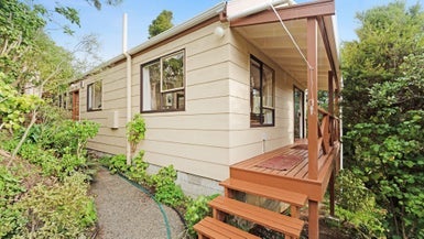 4 Putnam Street, Northland, Wellington - Carousel 1