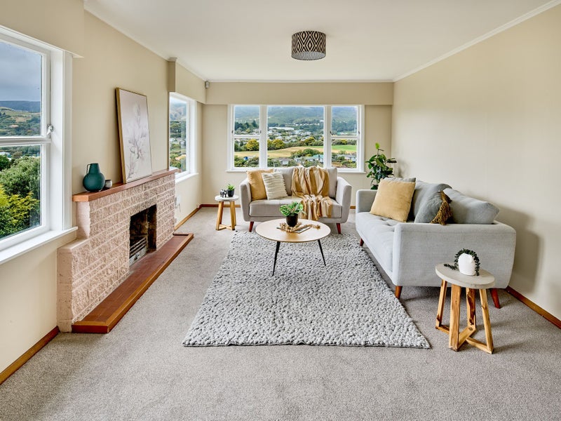 44 St Johns Terrace, Tawa, Wellington - Carousel 2