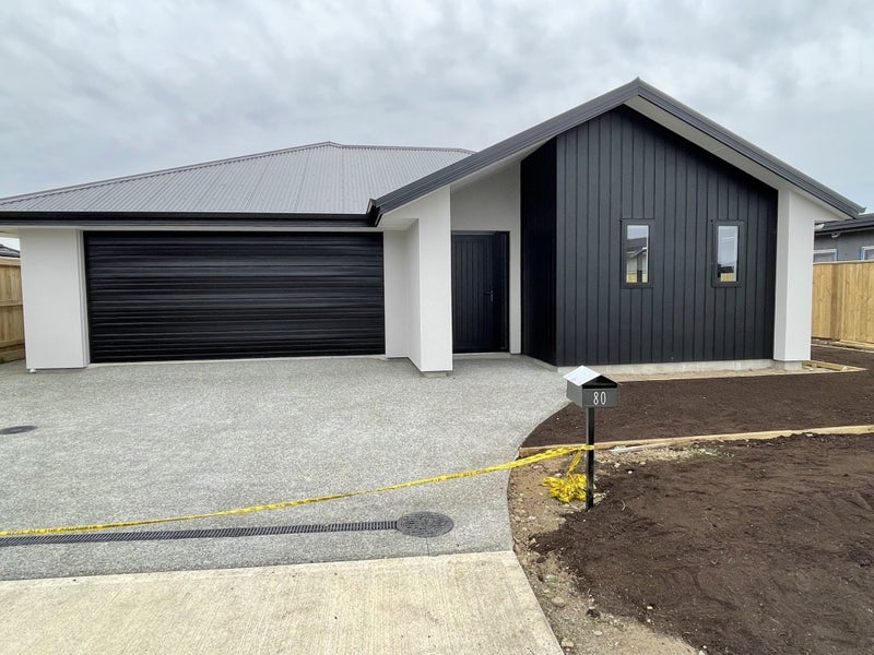 80 Summersfield Boulevard, Appleby, Richmond - Carousel 1