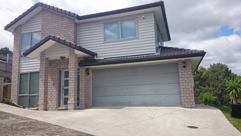 93 Rangeview Road, Sunnyvale, Auckland - Carousel 1