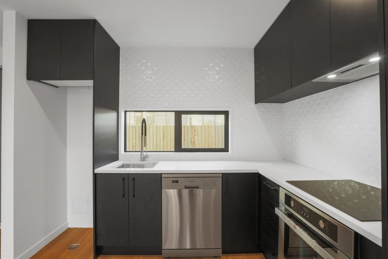 4/120 Edward Avenue, Edgeware, Christchurch - Carousel 2