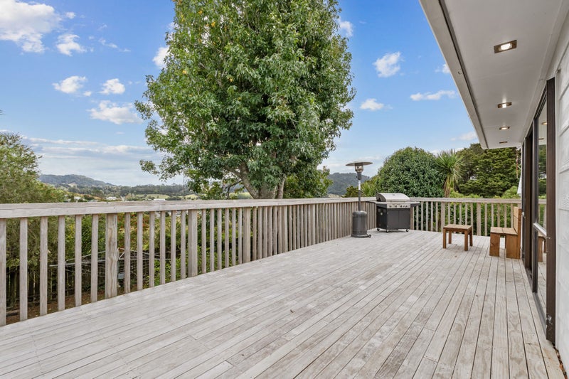 3 Escalona Street, Kamo, Whangarei - Carousel 2